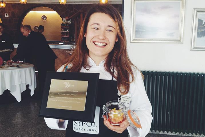 La alumna del CETT, Sònia Tur, una de las ganadoras de la 30ª Edición de Cocina Joven de Cataluña